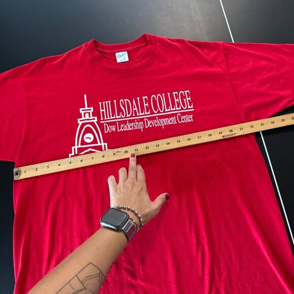 Vintage Hillsdale College Red Graphic Tee Velva Sheen Made in USA Size XL - Picture 6 of 8